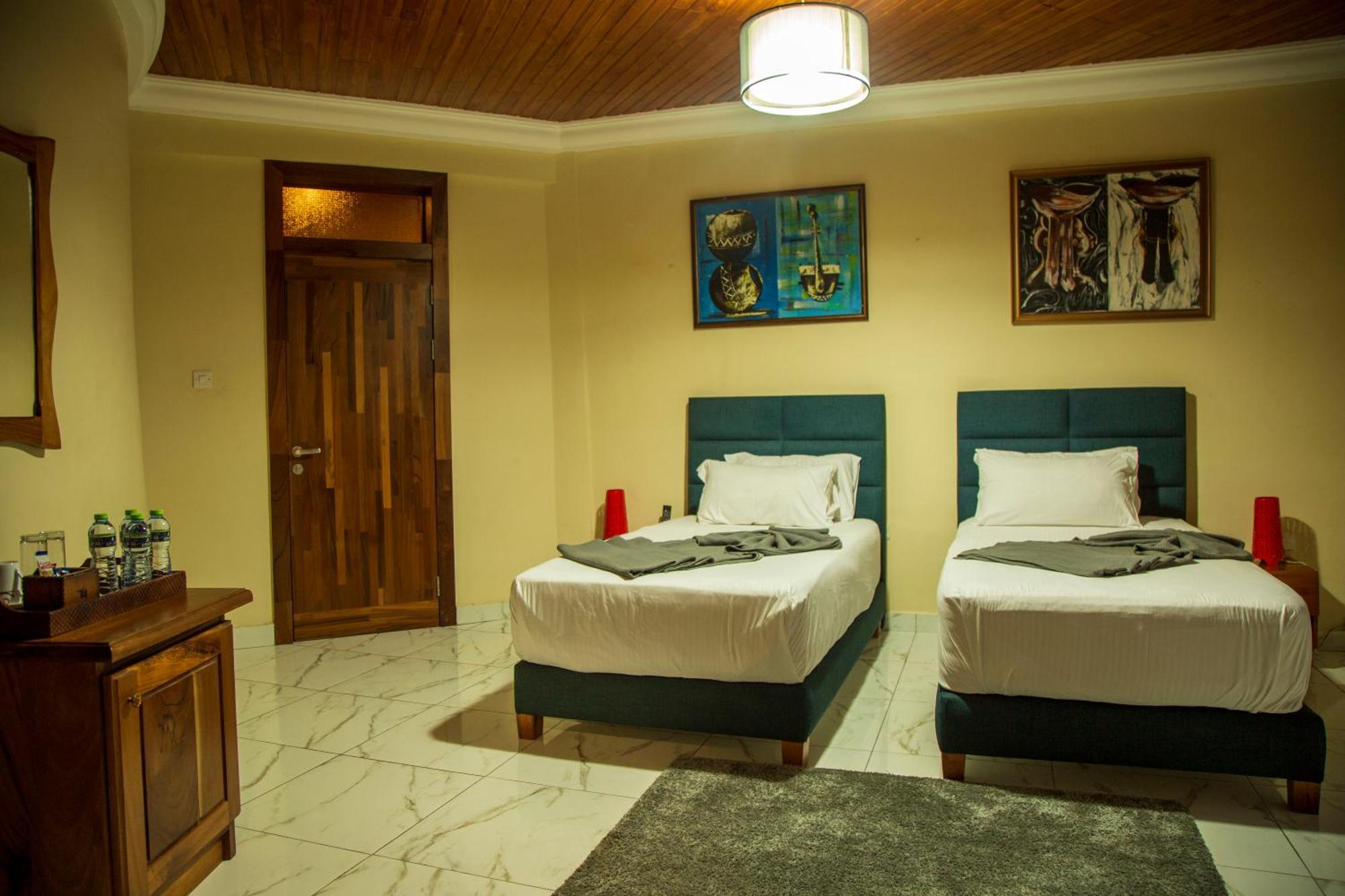 The Haven Boutique Hotel คูมาซี ภายนอก รูปภาพ