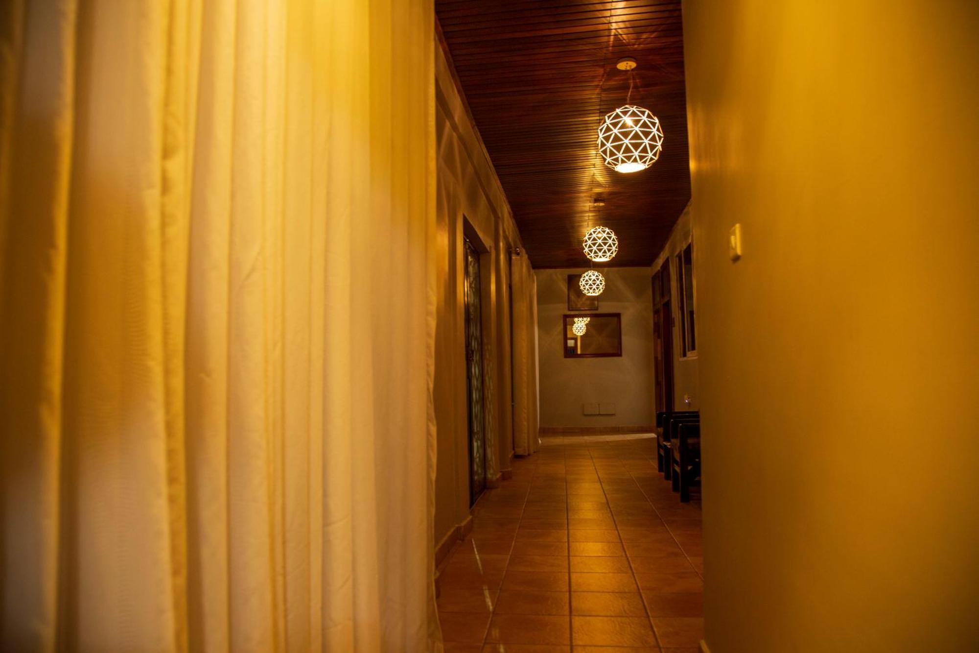 The Haven Boutique Hotel คูมาซี ภายนอก รูปภาพ
