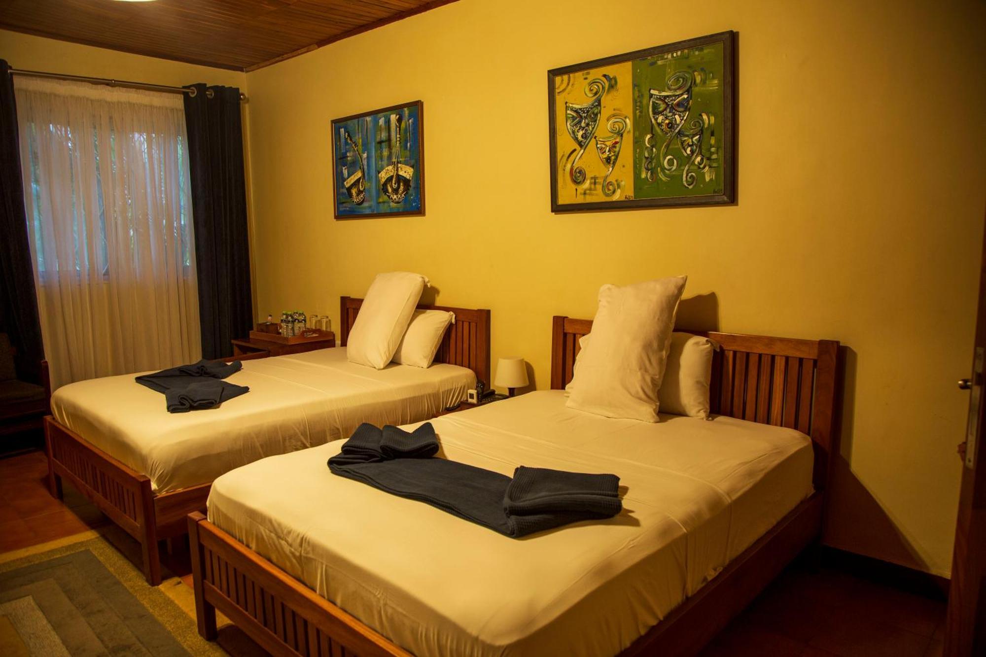 The Haven Boutique Hotel คูมาซี ภายนอก รูปภาพ