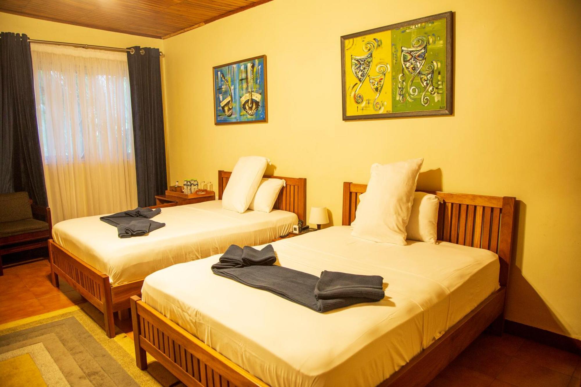 The Haven Boutique Hotel คูมาซี ภายนอก รูปภาพ